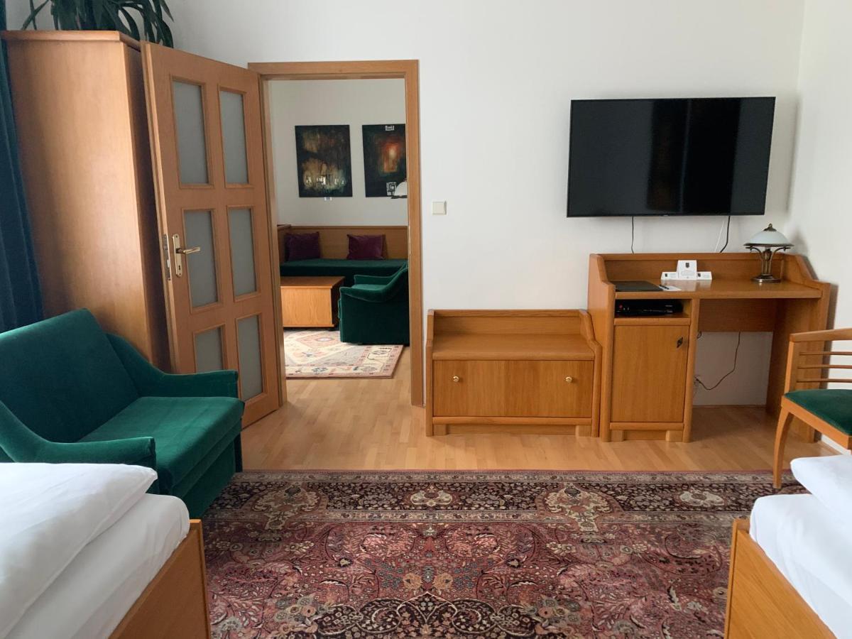 Antik Hotel Sofia Litomyšl Стая снимка